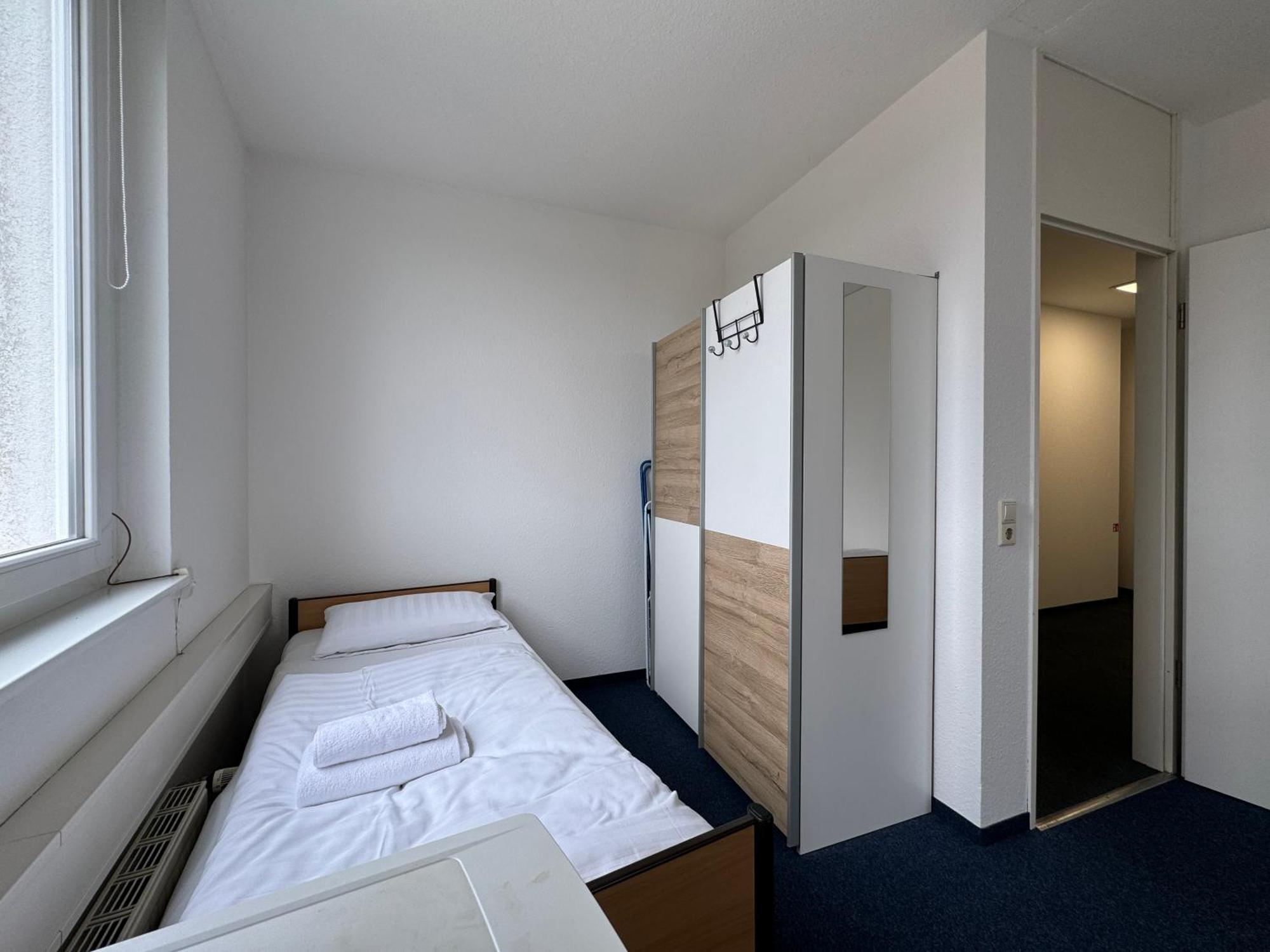 Thuja Apartments Karlsruhe-Neureut By Kurzzeit Exteriör bild