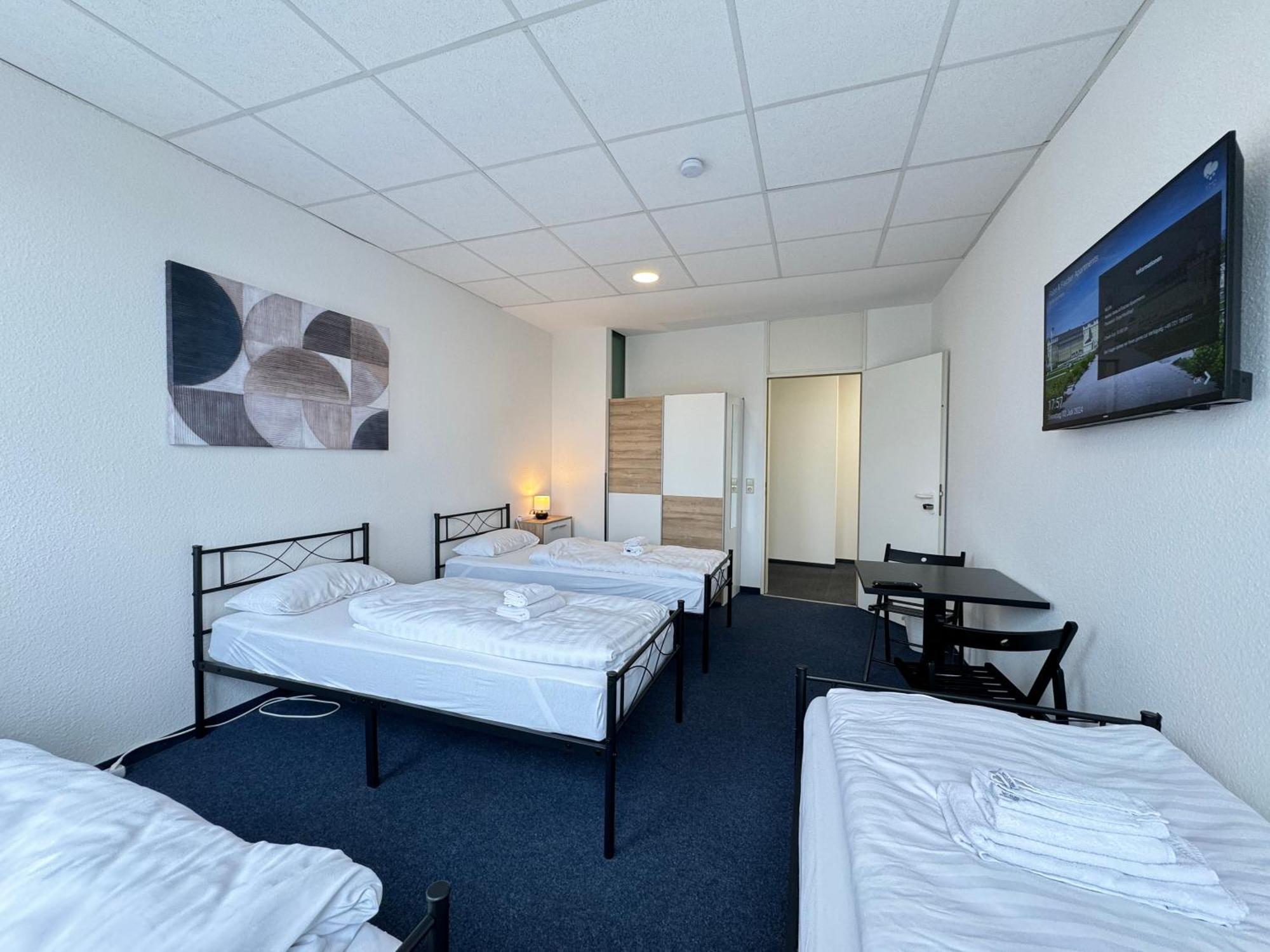 Thuja Apartments Karlsruhe-Neureut By Kurzzeit Exteriör bild